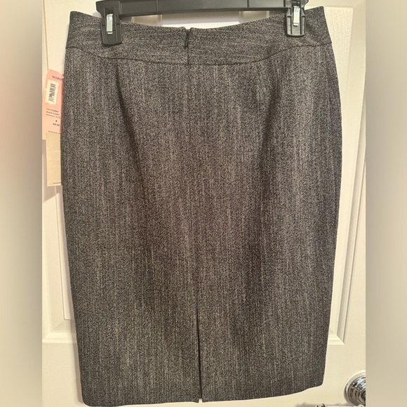 Caslon NWT Women’s Black Combo Lined Pencil Straight Skirt Size 4 - Picture 2 of 6